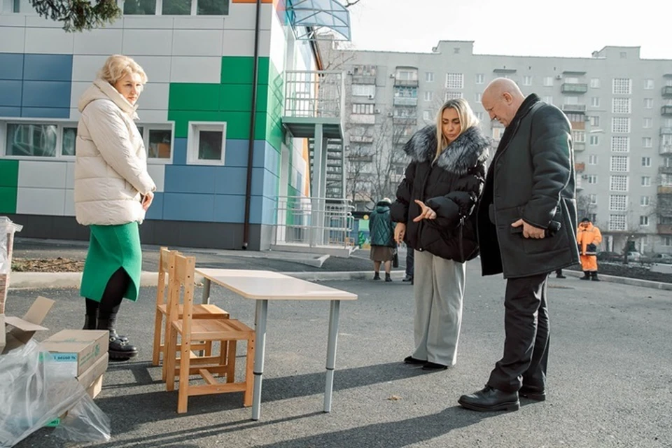 Республика Крым предала 30 комплектов мебели в ясли-сад Мариуполя. Фото: ТГ/Моргун