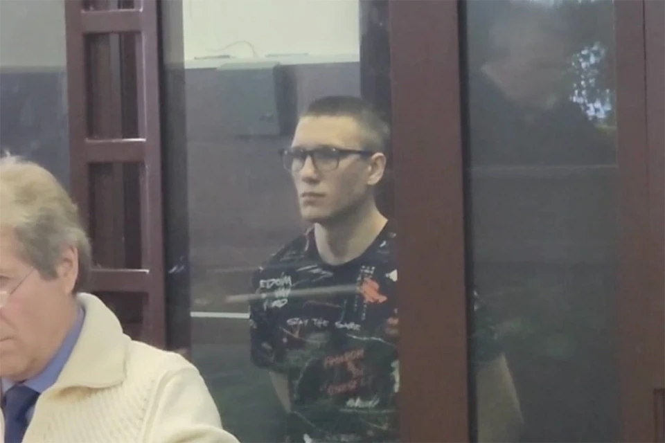 Поджигателя релейного шкафа в Петербурге обвинили в диверсии. Фото: скриншот видео