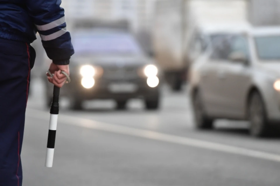за управление автомобилем в состоянии опьянения грозит административный штраф в размере 30 000 рублей, а также лишение прав