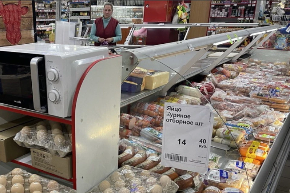 В Правительстве ДНР намерены присоединить к меморандуму о стабилизации цен более 80% магазинов. Фото: ТГ/Васильев