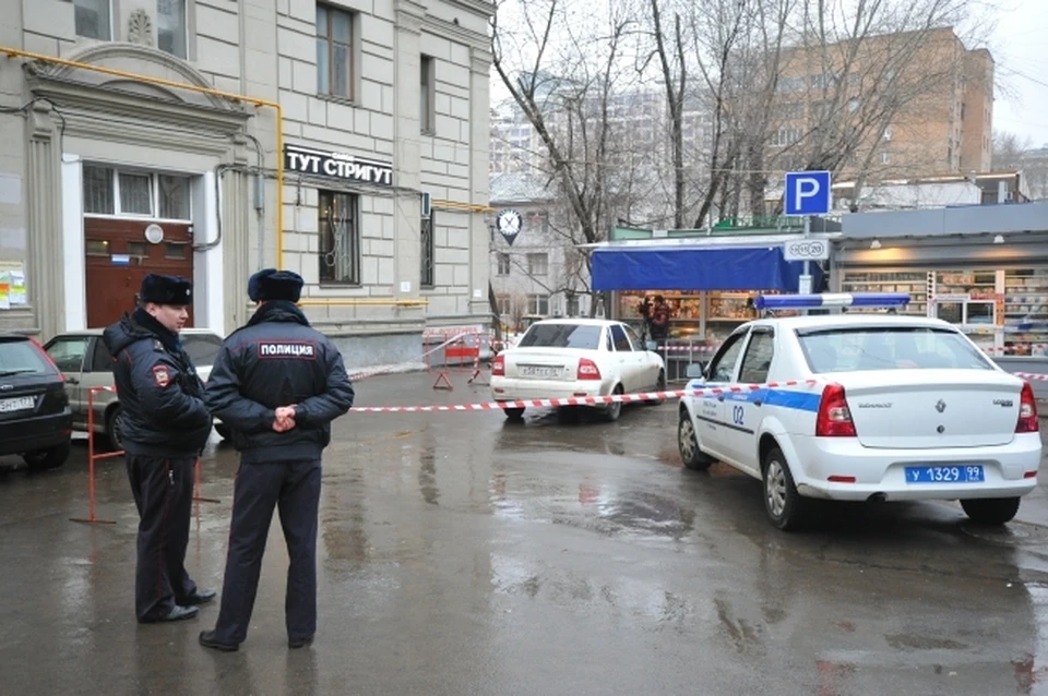 В Ростове в одной из квартир мужчина убил своего гостя