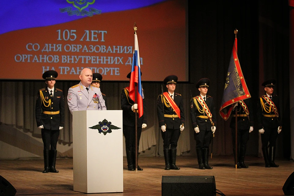 Торжественное мероприятие, посвященное 105-ой годовщине образования органов внутренних дел на транспорте. Фото: Нижегородское ЛУ МВД России на транспорте.