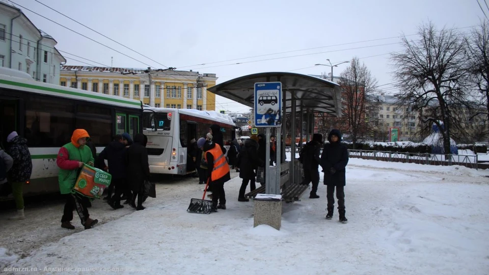 Не парковать машины на пл. Театральной до 21 февраля призвала мэрия рязанцев.