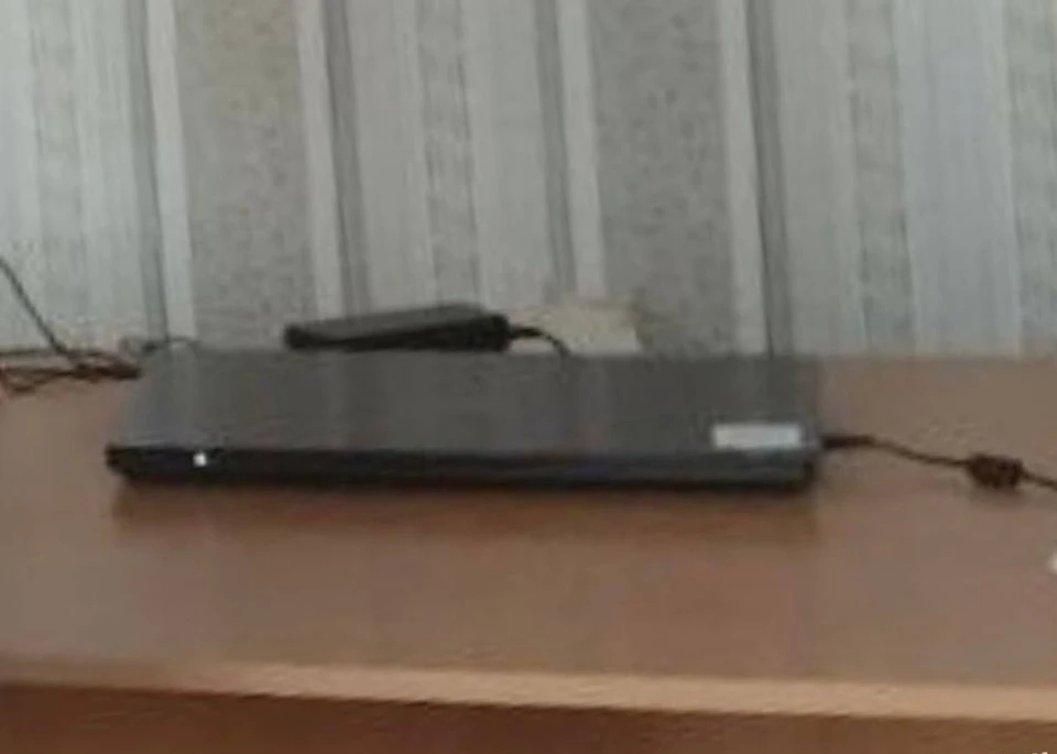 В Новотроицком районе ученик вместе с тетрадями прихватил из школы ноутбук. ФОТО: ГУ МВД России по Херсонской области