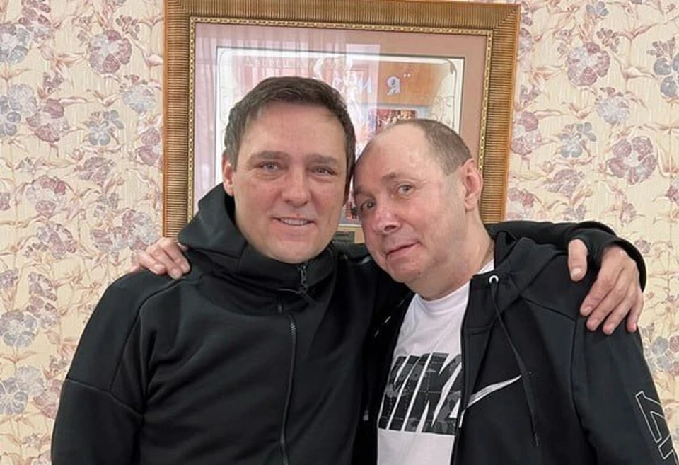Андрей разин и юрий шатунов фото В Оренбурге могут появиться сквер и парк в честь группы "Ласковый май" - KP.RU