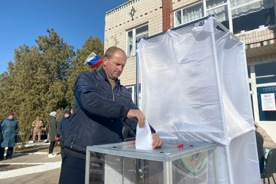 В Херсонской области начались досрочные выборы президента