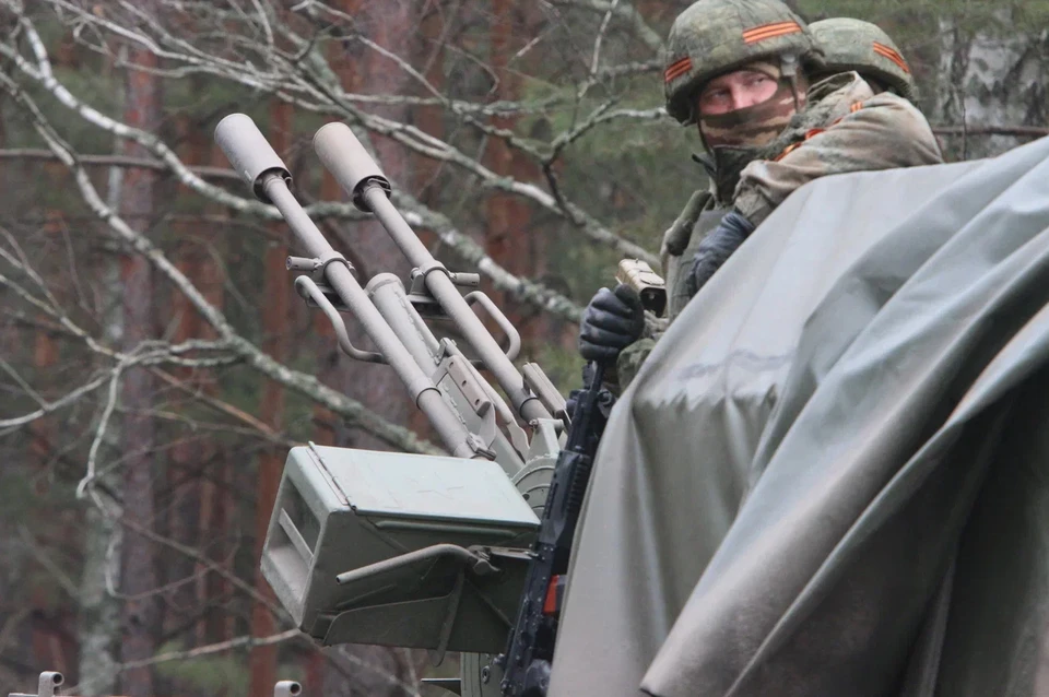 Российские артиллеристы нанесли удары по укреппозициям ВСУ в Тоненьком