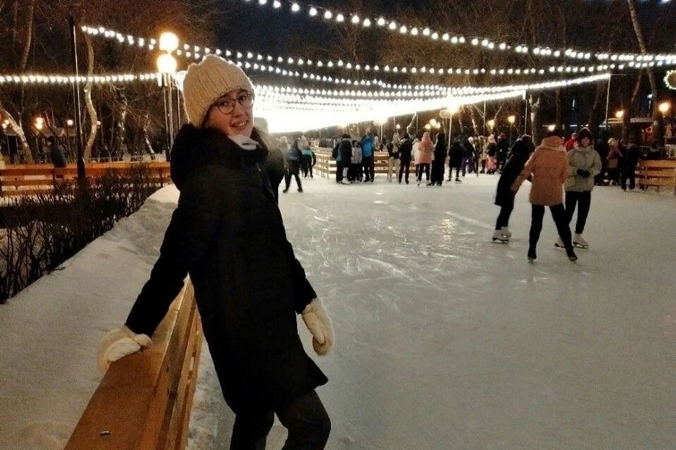 «Мы духами не пользуемся, от нас пахнет едой — это круче»: к 8 Марта ...