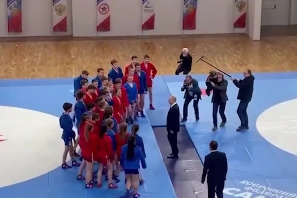 Путин посетил дворец самбо в Краснодаре. Фото: скриншот видео