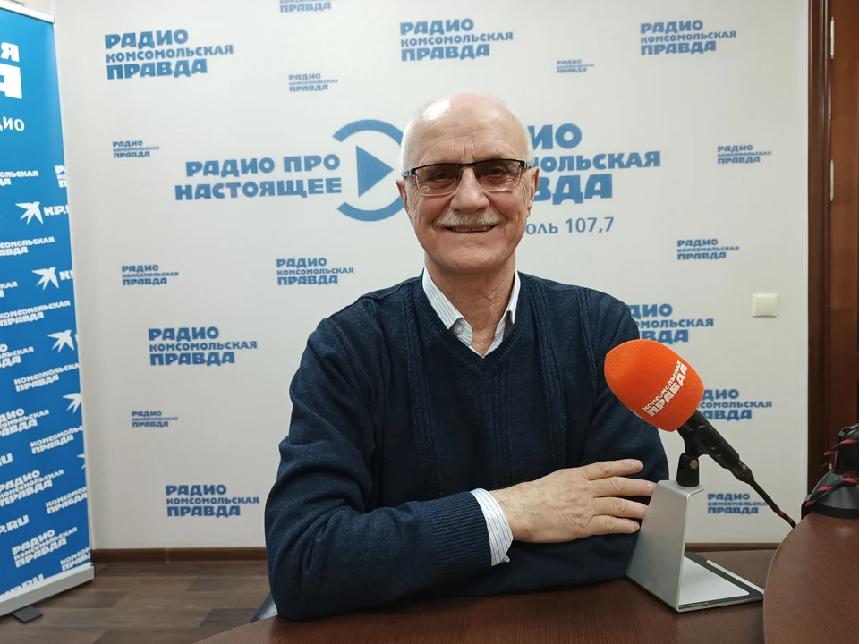 Директор севастопольской гимназии №1 Виктор Оганесян