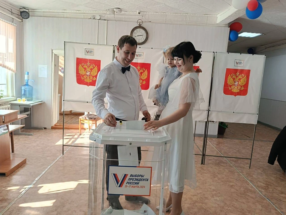 В Цильнинском районе молодожены из ЗАГСа отправились голосовать. ФОТО: администрация Цильнинского района
