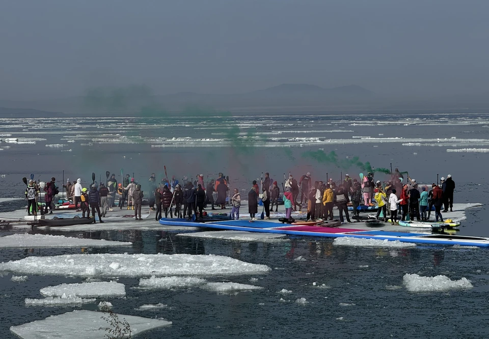 В этом году угон льдины проводят в акватории залива близ Татарской.