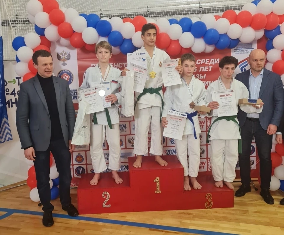 На первенстве ЦФО по дзюдо в Мичуринске воронежские юноши завоевали две медали.
