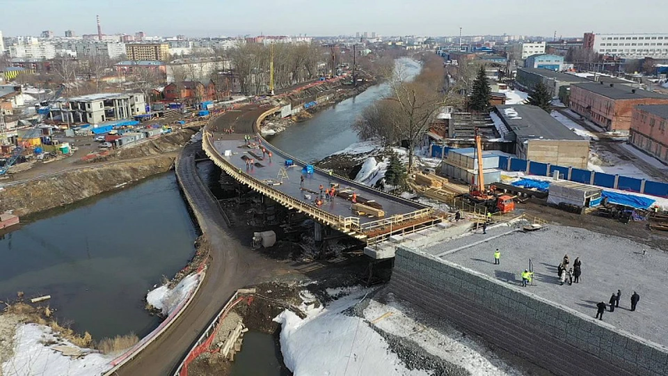 Новый мост через Упу из Заречья в Центральный округ в Туле завершен на 42%