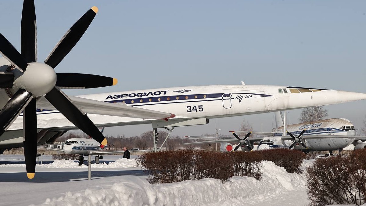 Из Ульяновска могут открыть авиарейсы в Горно-Алтайск, Минск и Нижний  Новгород - KP.RU