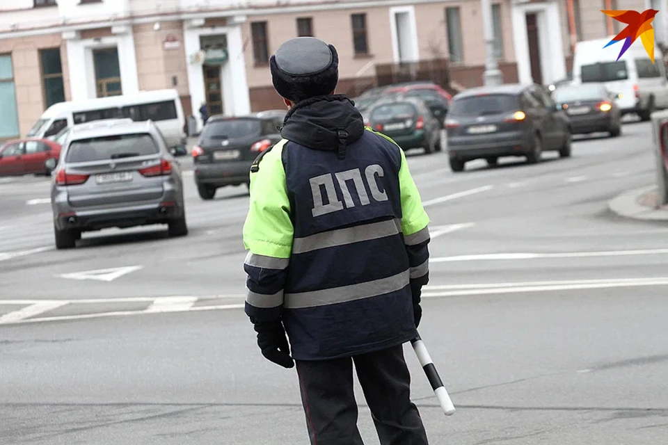 В Минске сотрудники ГАИ задержали пьяного водителя Mercedes. Снимок носит иллюстративный характер.