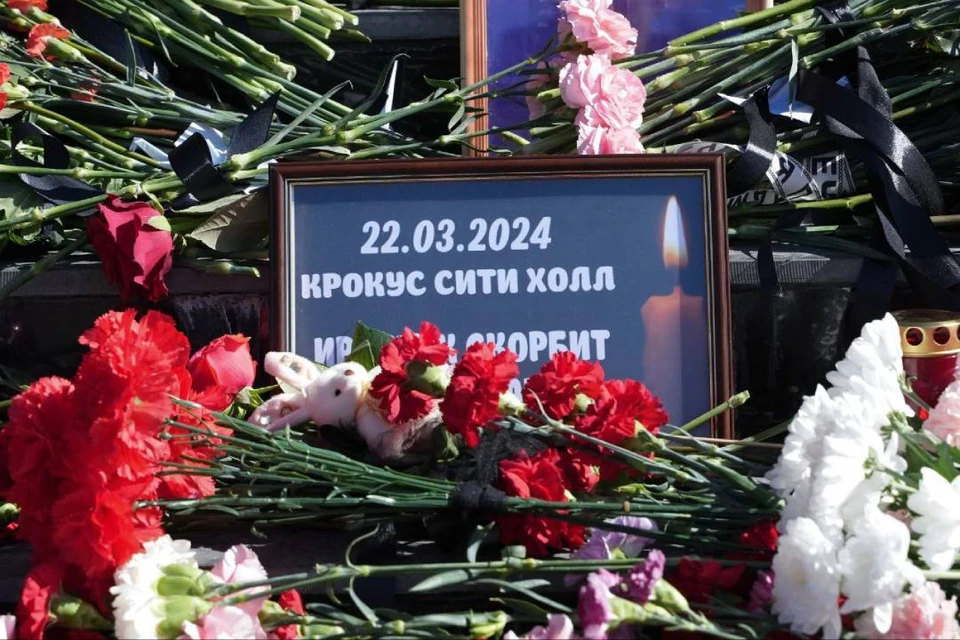 В Иркутске почтили память жертв теракта в «Крокус Сити Холл»