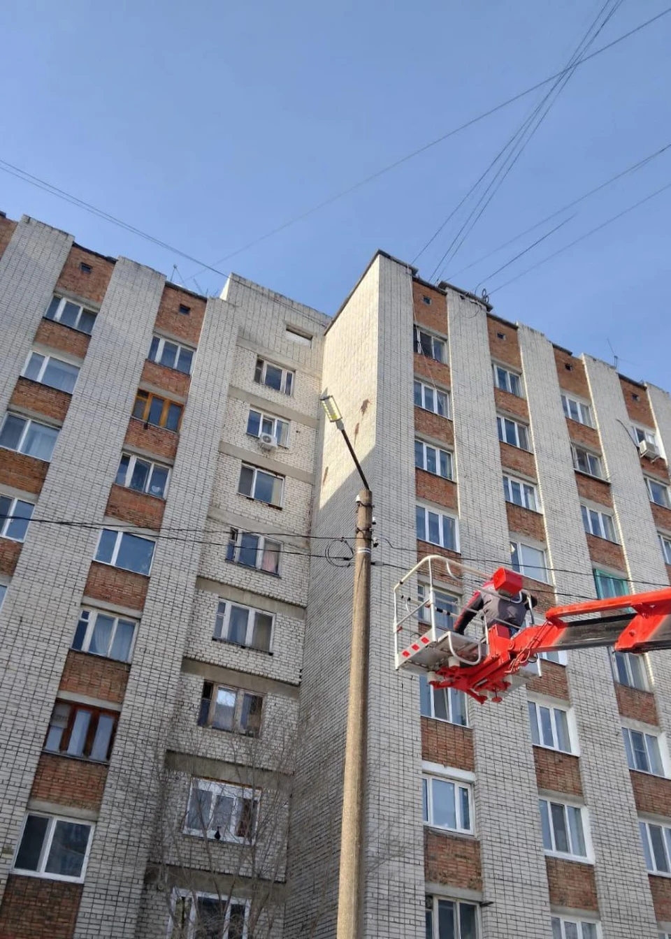 В прошлом году в Ульяновске обновили около 250 км уличных проводов. ФОТО: администрация Ульяновска