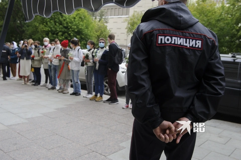На Урале усиленные наряды силовиков начнут патрулировать места скопления людей