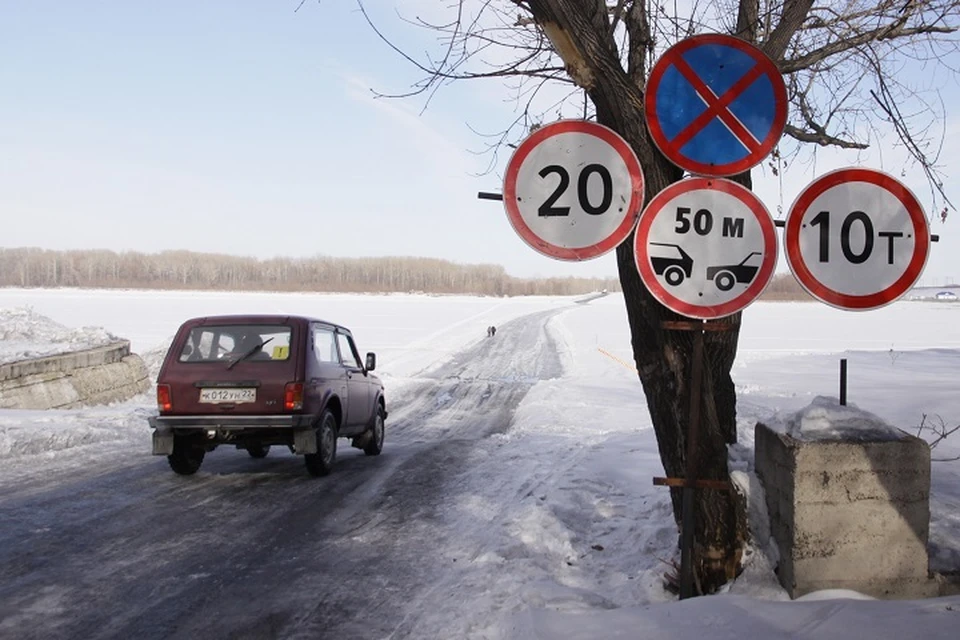 Продлили ограничение на движение по ледовой переправе в Магаданской области