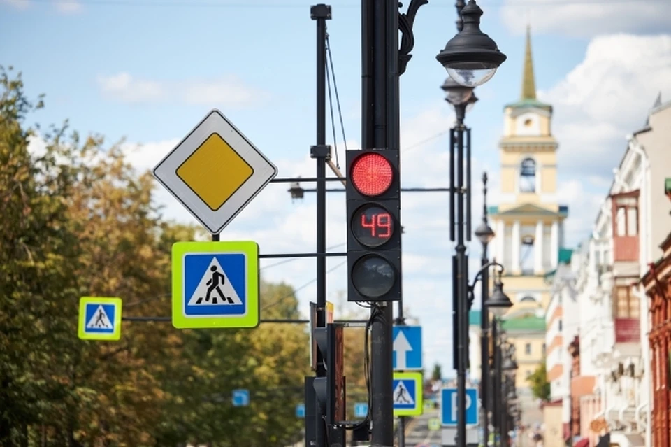 Светофоры отключат в центре Смоленска 1 и 2 апреля