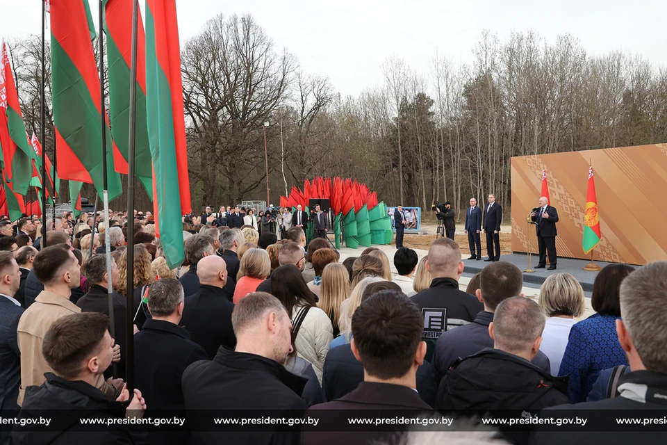Лукашенко сказал белорусам шевелиться и работать. Фото: president.gov.by