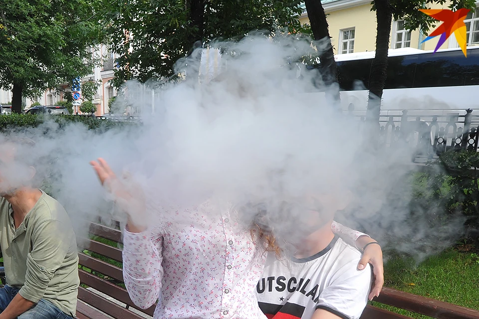 В России, по минимальным подсчетам, курит каждый четвертый подросток, а каждый десятый к 15 годам уже имеет серьезную табачную зависимость.