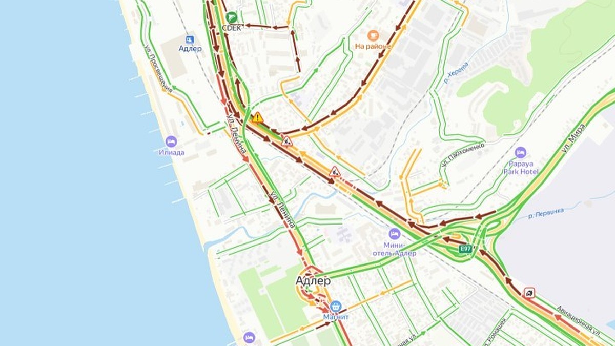 Пробки в Сочи 5 апреля 2024: причины, когда прекратятся - KP.RU
