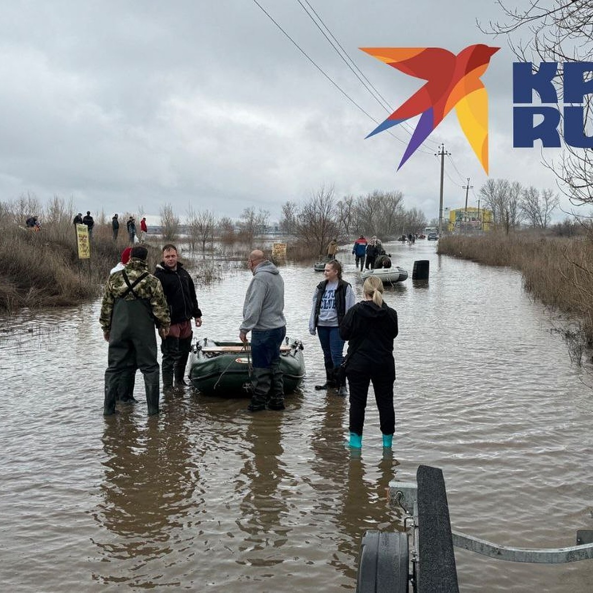 Вода продолжает прибывать: в Оренбурге паводковая ситуация остается  критической - KP.RU