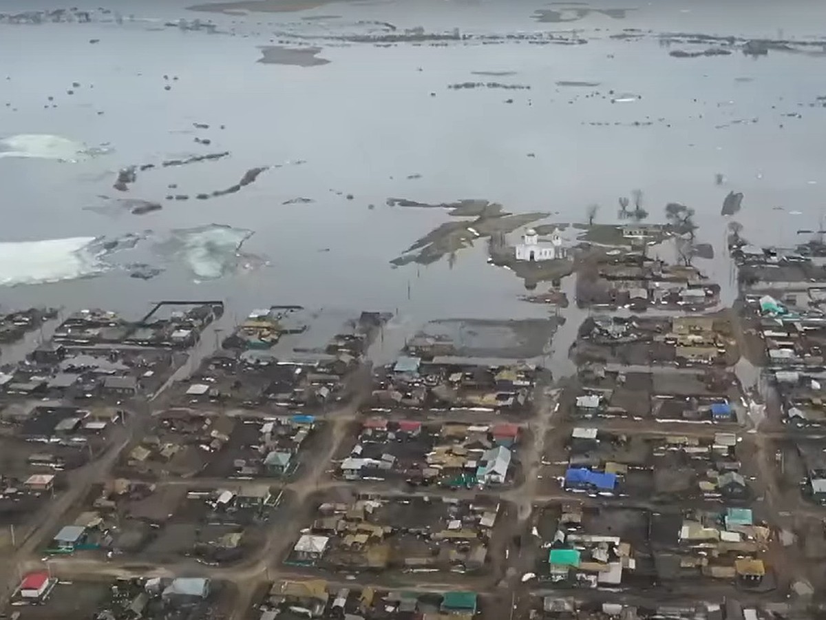 Паводок в Кургане в 2024 году: прогнозы, уровень воды в Тоболе, какие  районы может затопить, последние новости о наводнении - KP.RU