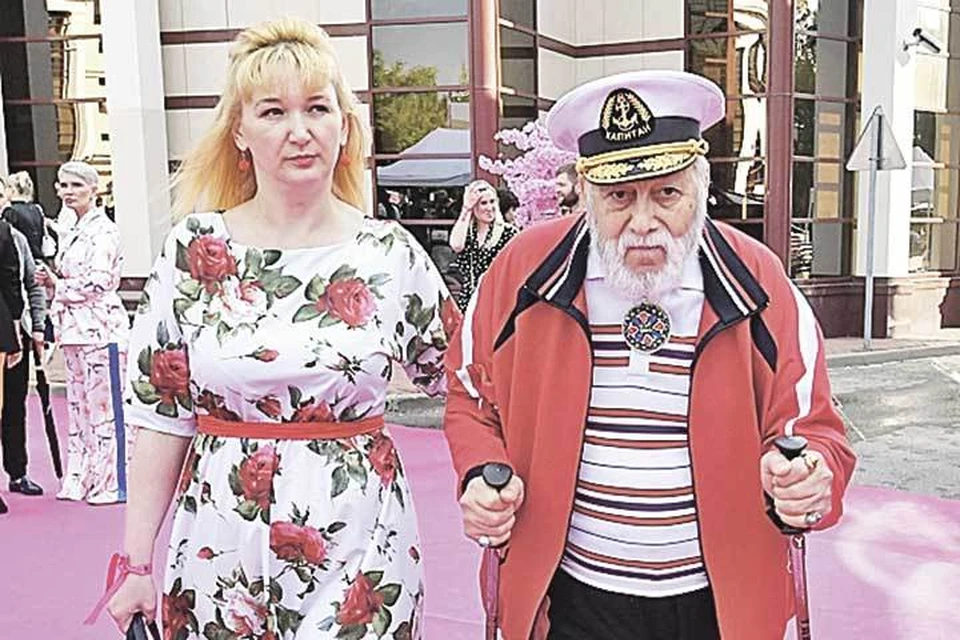 43-летняя Олеся жила вместе с Бедросом Киркоровым больше года.