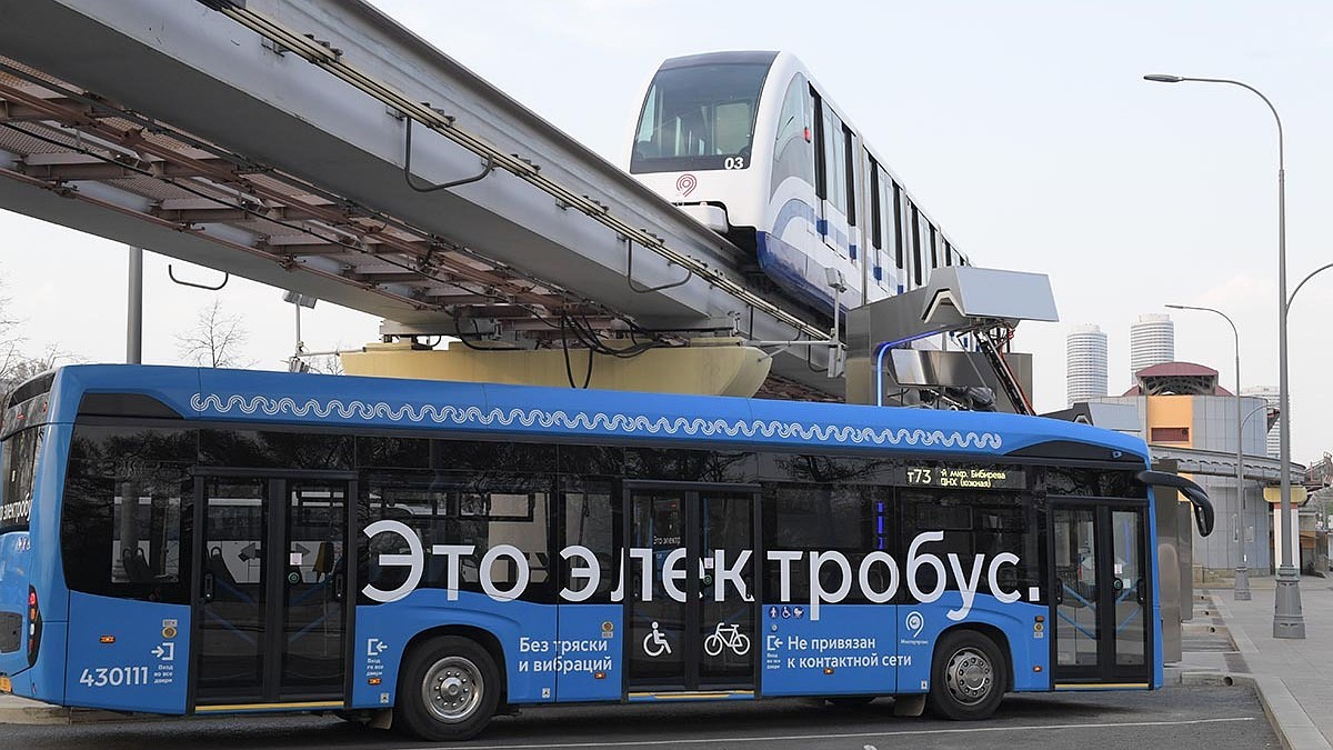 Весенние новшества на дорогах Москвы: Дополнительные выделенки и автобусные  маршруты около МЦД - KP.RU