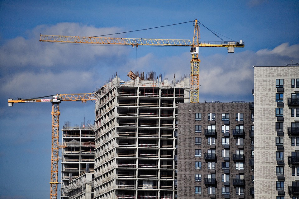 Ввод многоэтажек в первом квартале упал почти на треть: что теперь будет с ценами