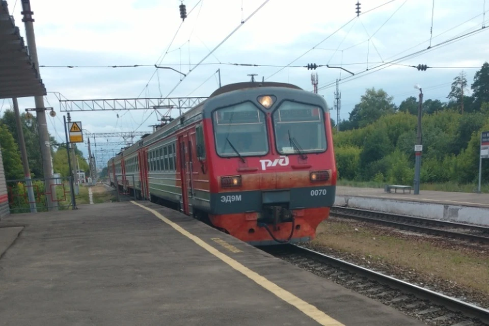 Время в пути между городами составит 2 часа 40 минут.