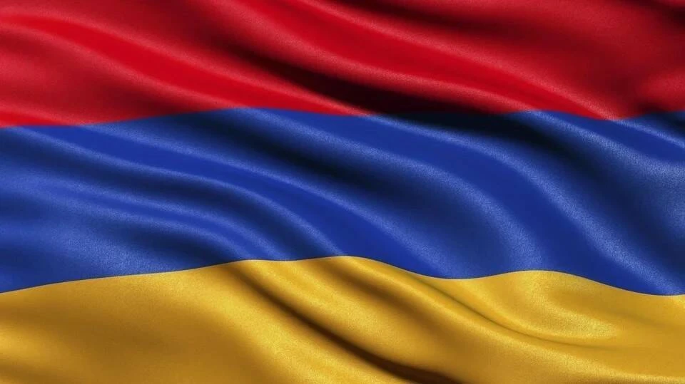 Около 20 военных присоединились к протестующим из-за делимитации границы Армении