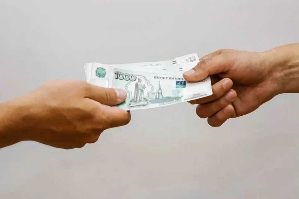 С января 2023 года по март 2024 года бригадир получил от подчиненного ему работника – водителя подразделения более 150 тысяч рублей