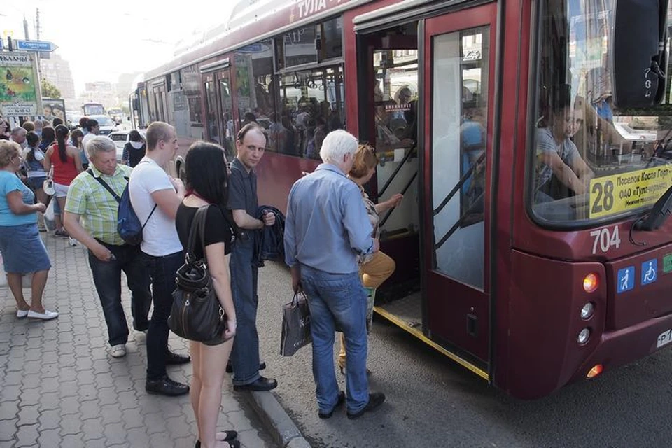 В Туле на Пасху пустят дополнительные автобусы до кладбища