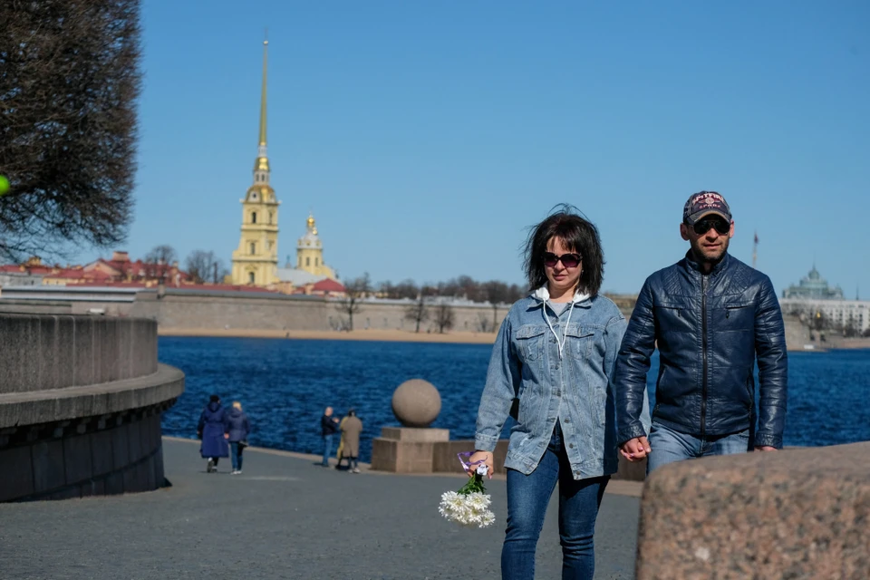 В ближайшие дни в Петербурге температура воздуха прогреется всего до +10 градусов.