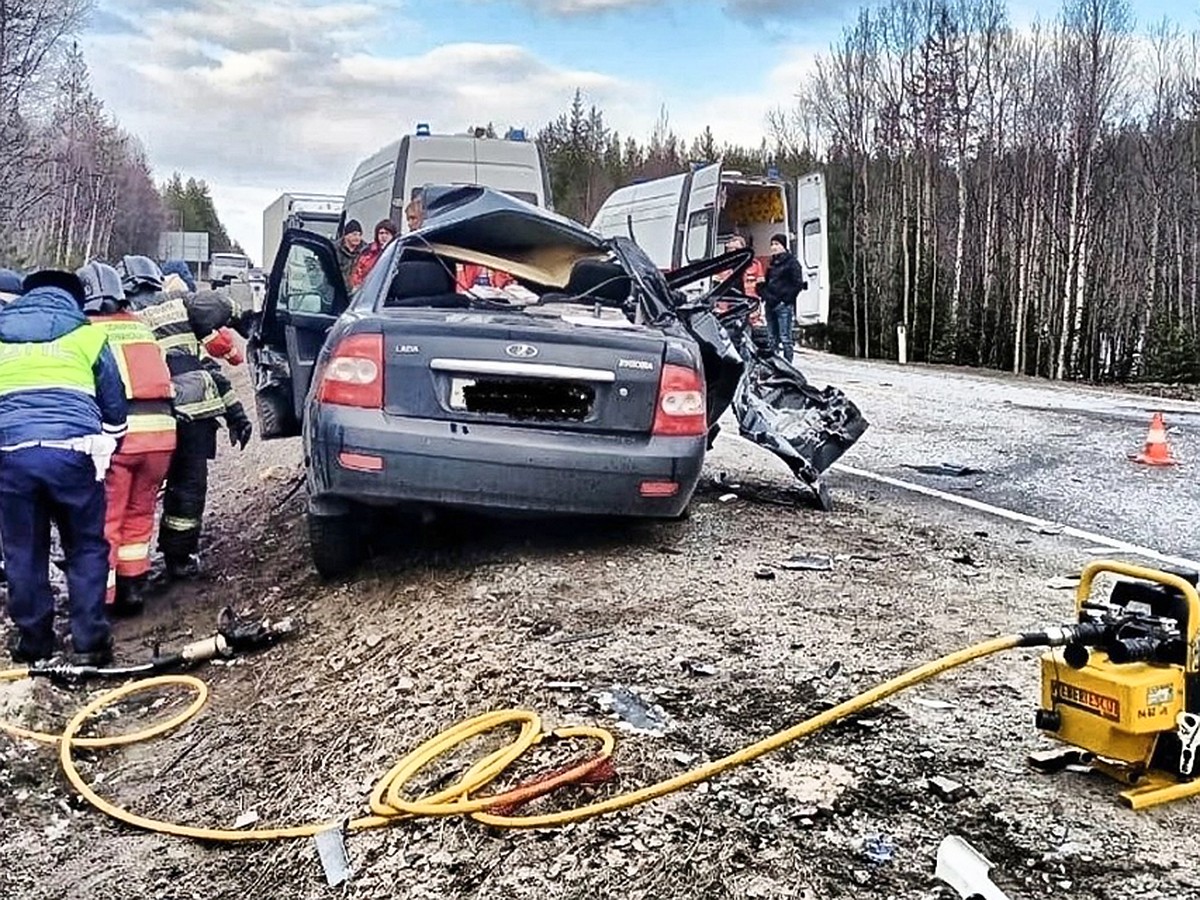 Под Кандалакшей в ДТП с грузовиком погибли три человека - KP.RU