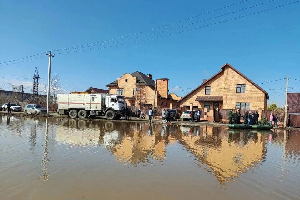 В Оренбуржье оказывается комплексная поддержка всем пострадавшим от паводка