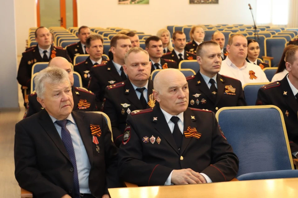 В Твери сотрудникам полиции вручили ведомственные награды в преддверии 9 мая Фото: УМВД России по Тверской области