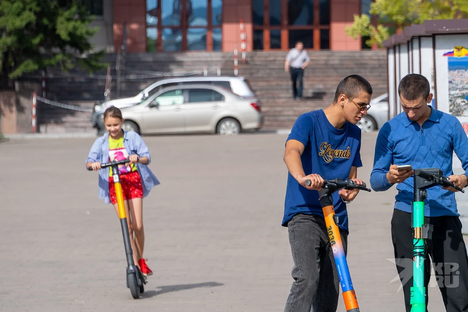 Езду на электросамокатах и велосипедах запретили в центре Рязани 9 мая.
