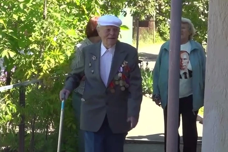 Освобождал Крым, был ранен под Севастополем, выходили в Сочи. 105-летний ветеран с Кубани поделился воспоминаниями о войне