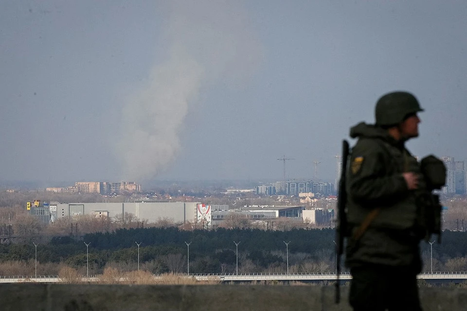 Мэр Жевлаков: ВСУ обстреляли детский парк в городе Стаханов в ЛНР