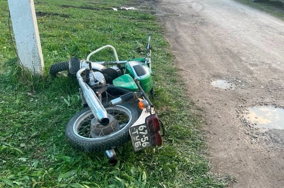 В ДТП в Ленинском районе скончался водитель мотоцикла Jawa