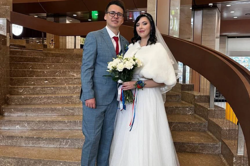 Валерия и Владислав Чаплиевы поженились на выставке "Россия"