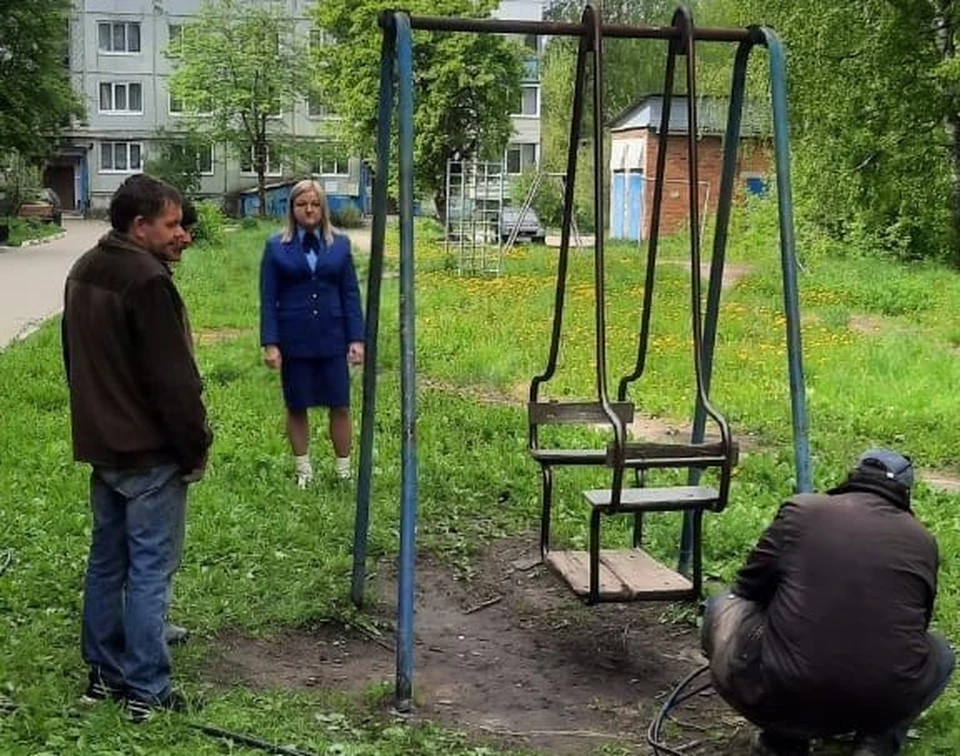 По требованию прокуратуры демонтировали детскую площадку в Кимовске Тульской области