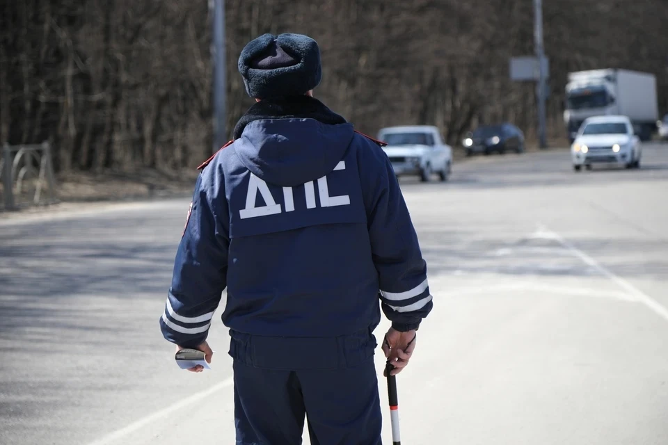 Водитель чуть не сбил ребенка на пешеходном переходе в Твери