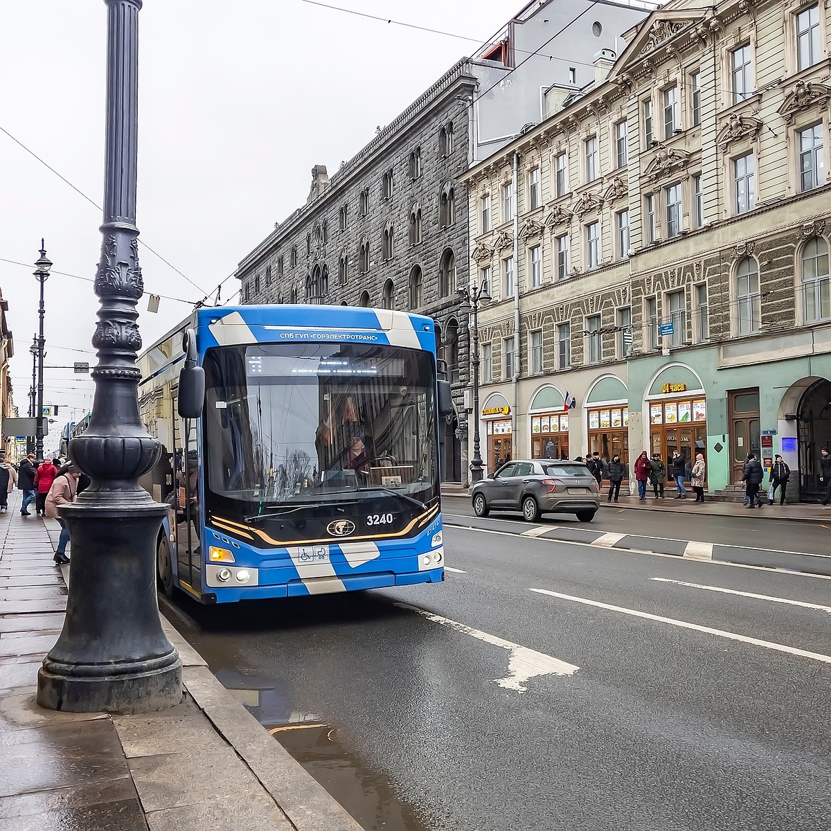 Маршруты общественного транспорта в Санкт-Петербурге теперь можно строить в  Яндекс Go - KP.RU