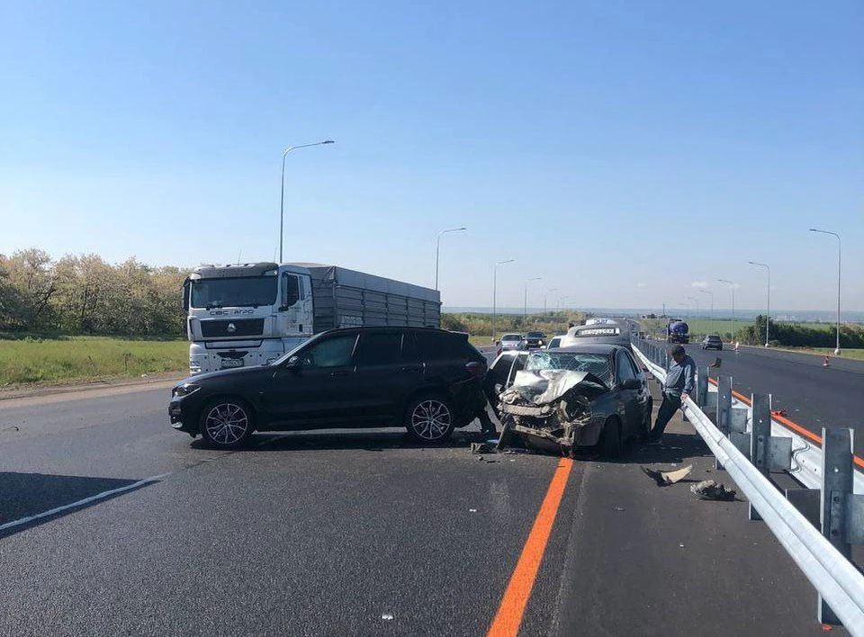 На трассе в Каменском районе в ДТП пострадал ребенок и 30-летний пассажир. Фото: УГИБДД по Ростовской области